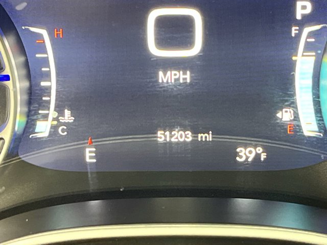 Used 2024 Chrysler Pacifica - photo 11