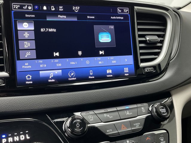 Used 2024 Chrysler Pacifica - photo 13
