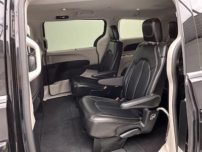 Used 2024 Chrysler Pacifica - photo 1