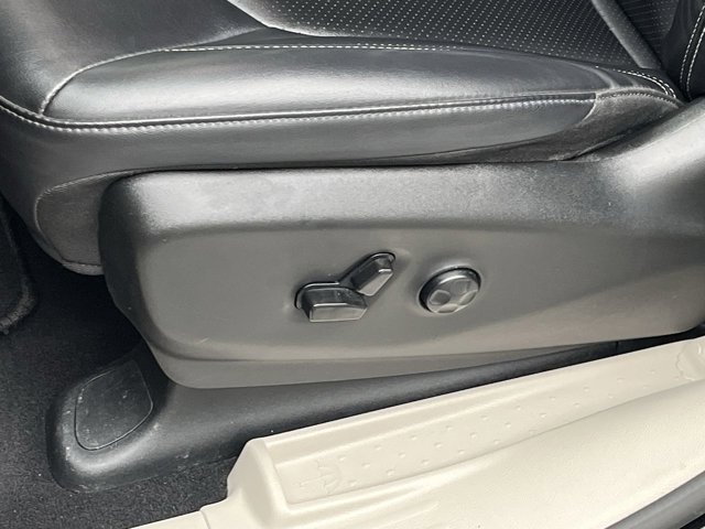 Used 2024 Chrysler Pacifica - photo 38
