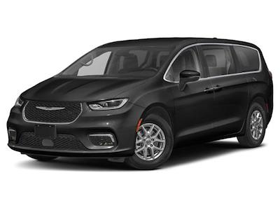 Used 2024 Chrysler Pacifica - photo 1