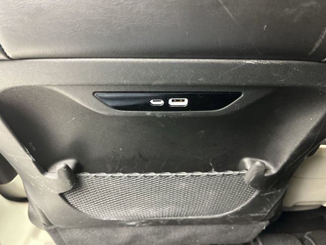 Used 2024 Chrysler Pacifica - photo 7