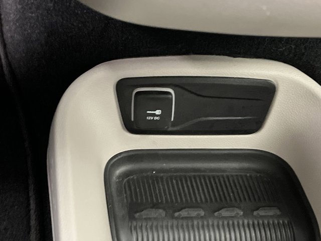 Used 2024 Chrysler Pacifica - photo 19