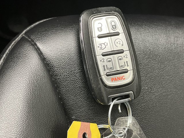Used 2024 Chrysler Pacifica - photo 22