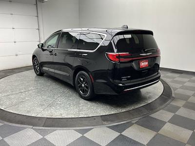 2025 Chrysler Pacifica FWD Minivan for sale #T8986 - photo 2
