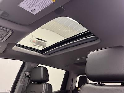 Used 2025 GMC Sierra 1500 - photo 1