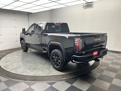 Used 2025 GMC Sierra 2500 - photo 1