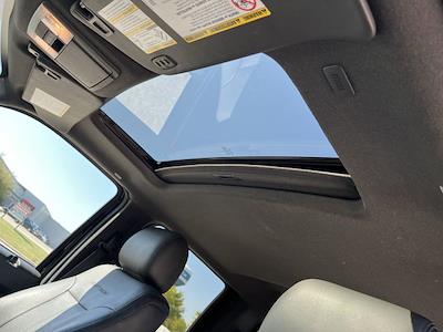 2016 Ford F-350 Crew Cab DRW 4WD Pickup for sale #25F402A - photo 2