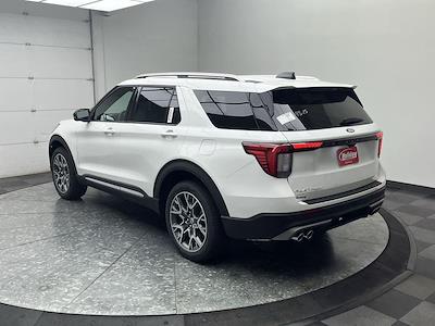 2027 Ford Explorer 4WD SUV for sale #27F22 - photo 2
