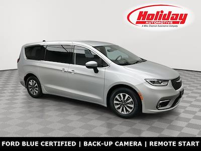 2023 Chrysler Pacifica FWD Minivan for sale #T6738 - photo 1