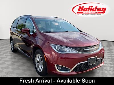 2017 Chrysler Pacifica FWD Minivan for sale #T6979A - photo 1