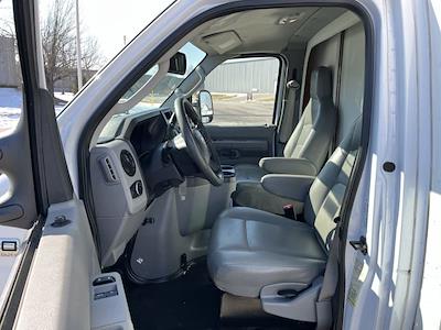 Used 2024 Ford E-450 - photo 1