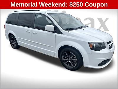 2017 Dodge Grand Caravan FWD Minivan for sale #760915 - photo 1