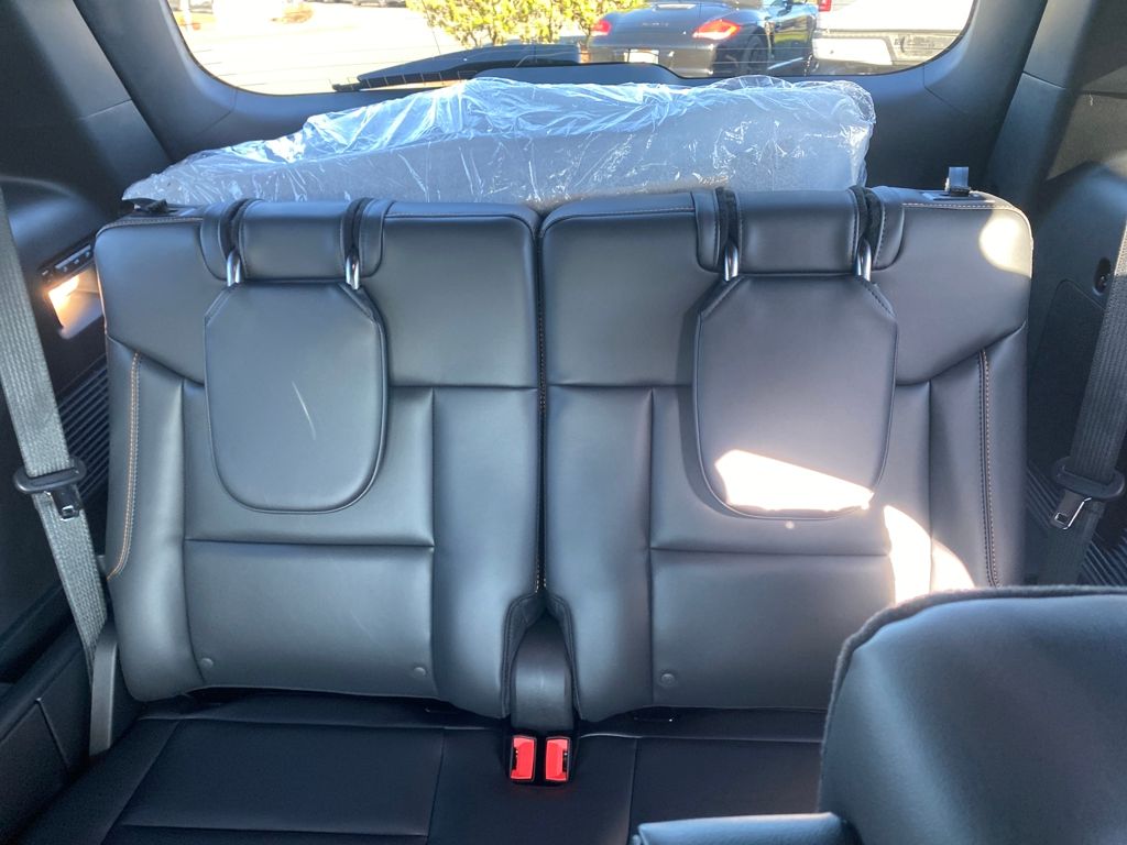 New 2026 Ford Explorer - photo 32