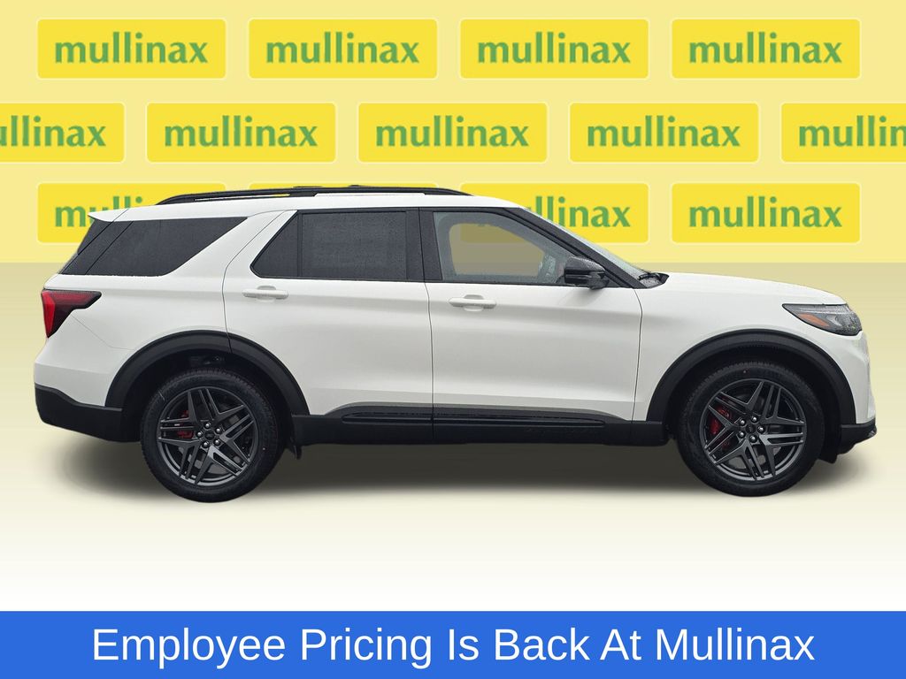 New 2026 Ford Explorer - photo 2
