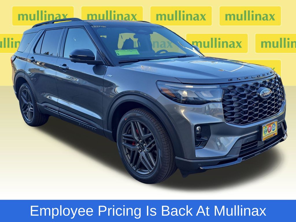 New 2026 Ford Explorer - photo 1