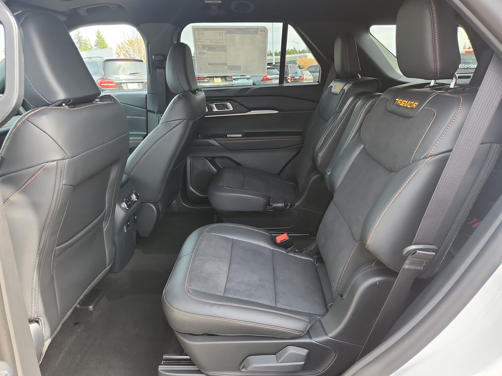 New 2026 Ford Explorer - photo 32