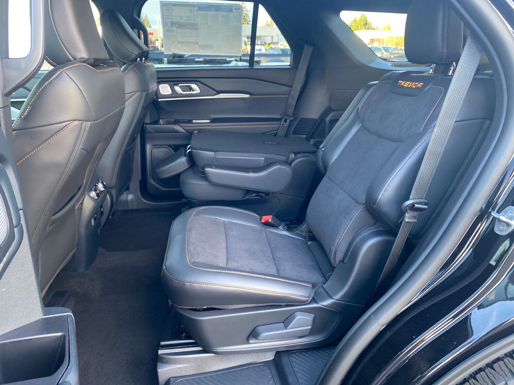 New 2026 Ford Explorer - photo 25
