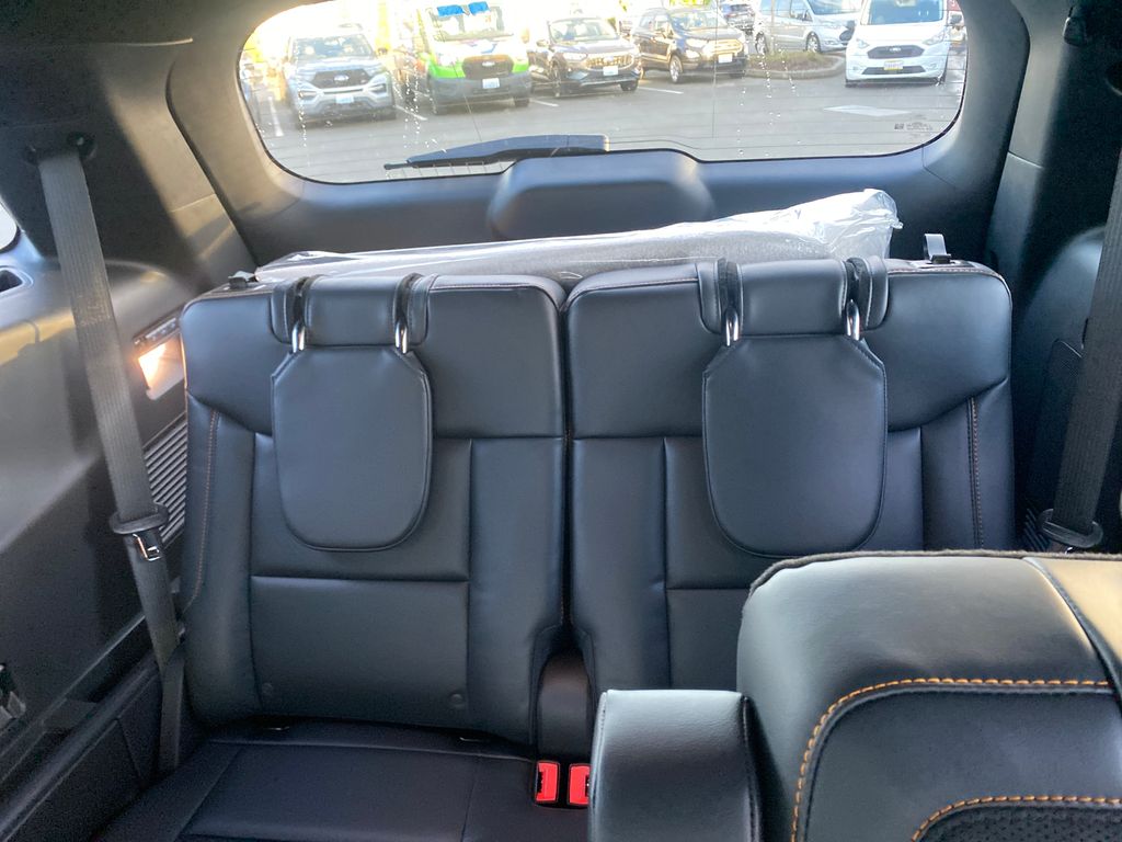 New 2026 Ford Explorer - photo 33