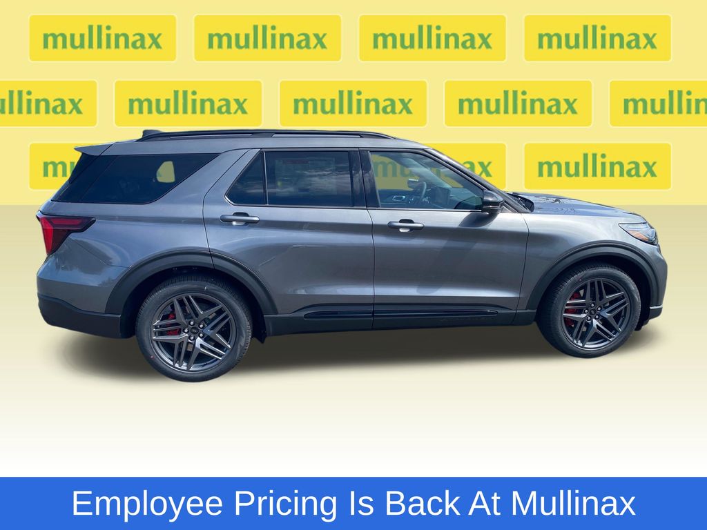 New 2026 Ford Explorer - photo 2