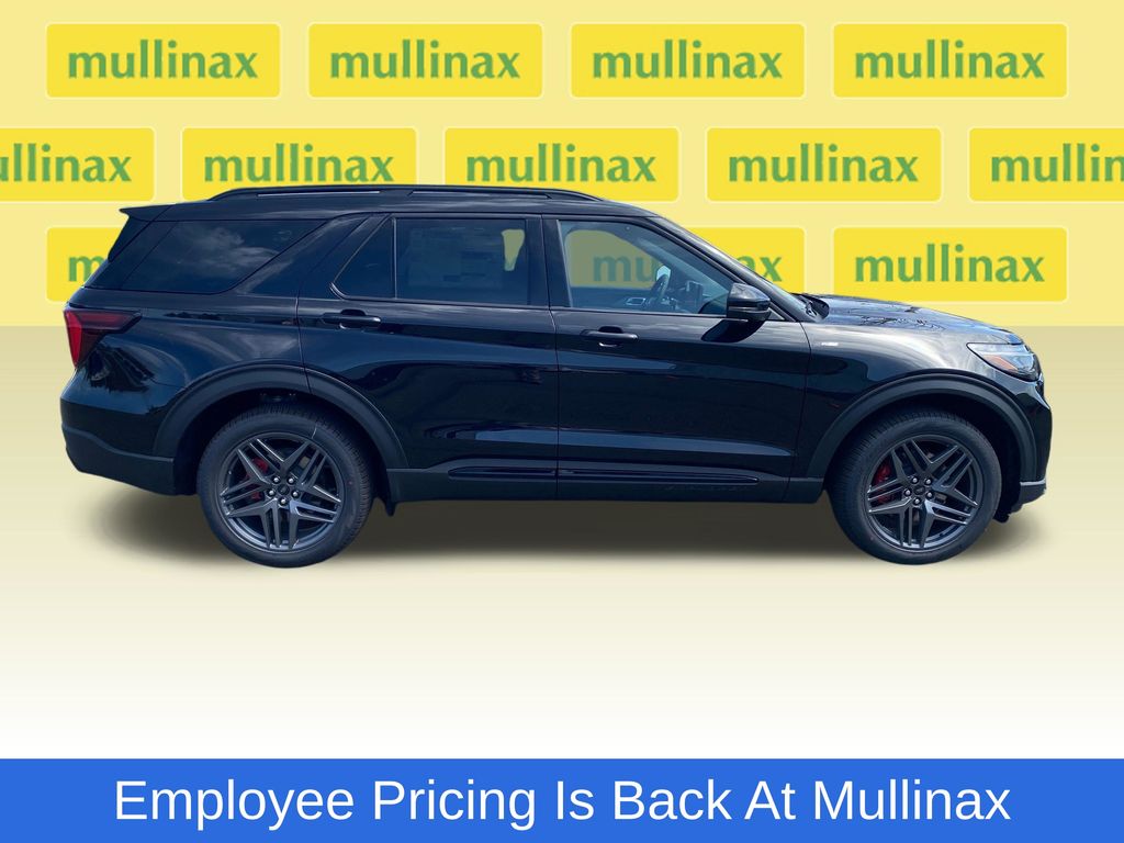 New 2026 Ford Explorer - photo 2