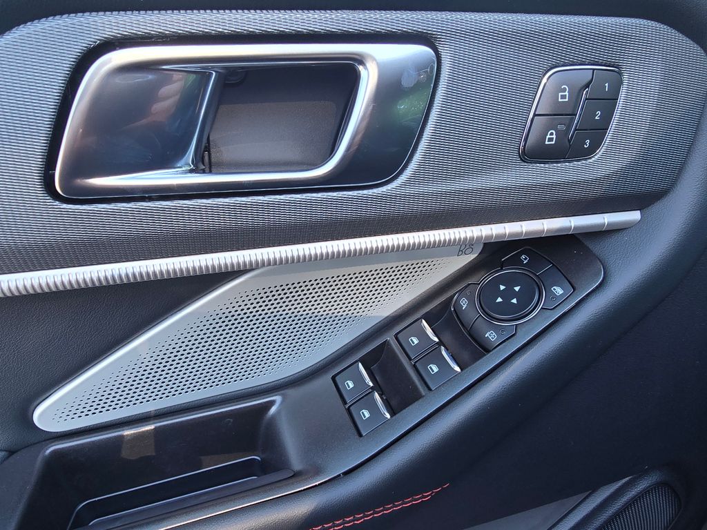 New 2026 Ford Explorer - photo 13