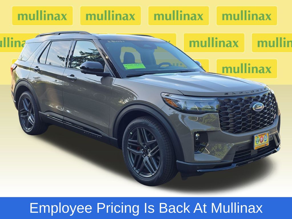 New 2026 Ford Explorer - photo 1