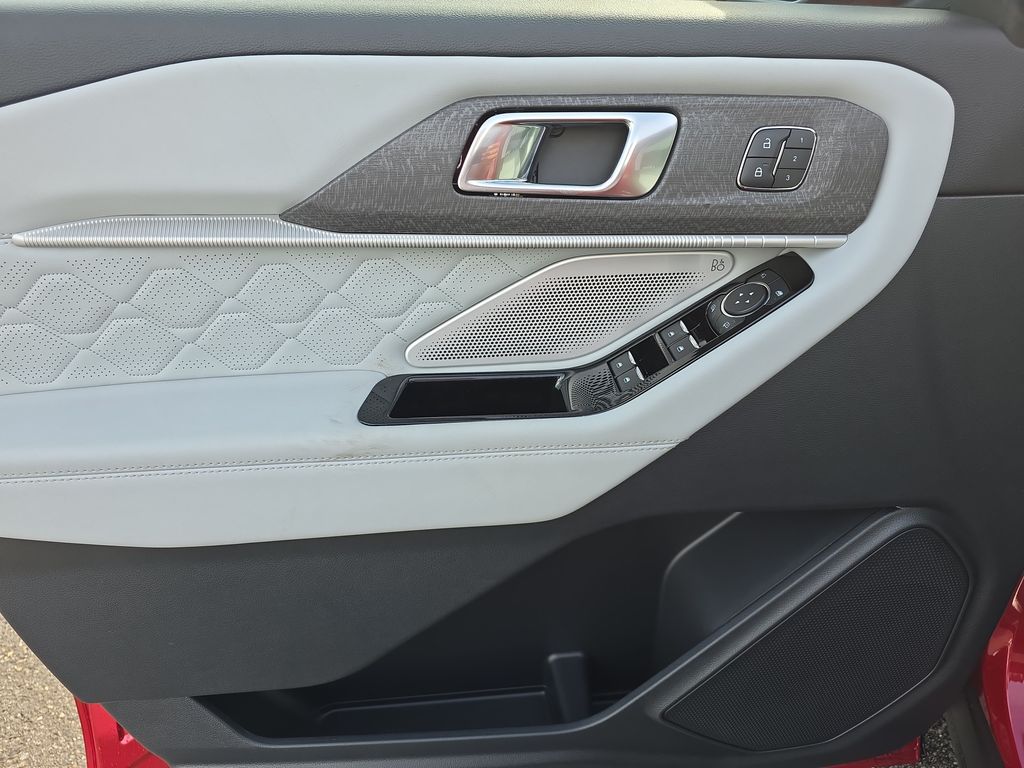 New 2026 Ford Explorer - photo 12