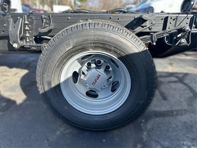 New 2026 GMC Sierra 3500 - photo 1