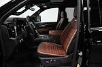 New 2025 GMC Sierra 2500 Denali Ultimate Crew Cab 4WD Pickup for sale #111976 - photo 24