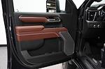 New 2025 GMC Sierra 2500 Denali Ultimate Crew Cab 4WD Pickup for sale #111980 - photo 22