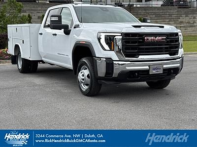 2025 GMC Sierra 3500 Crew Cab DRW 4WD Cab Chassis for sale #CS11506 - photo 1