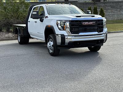 2026 GMC Sierra 3500 Crew Cab DRW 4WD Cab Chassis for sale #CT98632 - photo 1