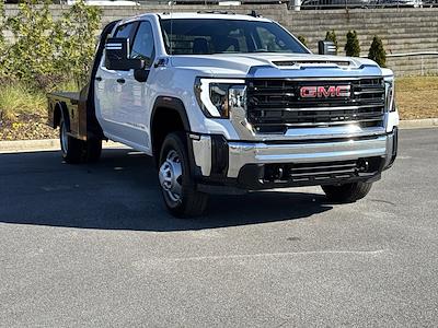 2025 GMC Sierra 3500 Crew Cab 4WD, Flatbed Truck for sale #S79342 - photo 1