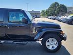 2021 Jeep Gladiator Crew Cab 4x4 Pickup for sale #SCL250341B - photo 8