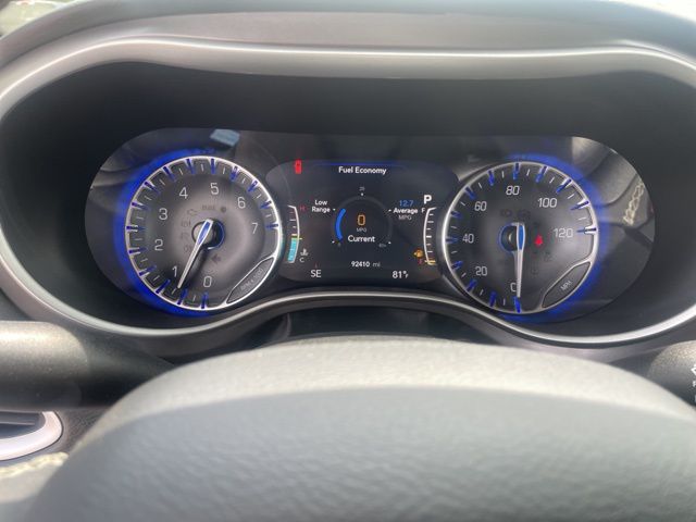 Used 2022 Chrysler Pacifica - photo 21