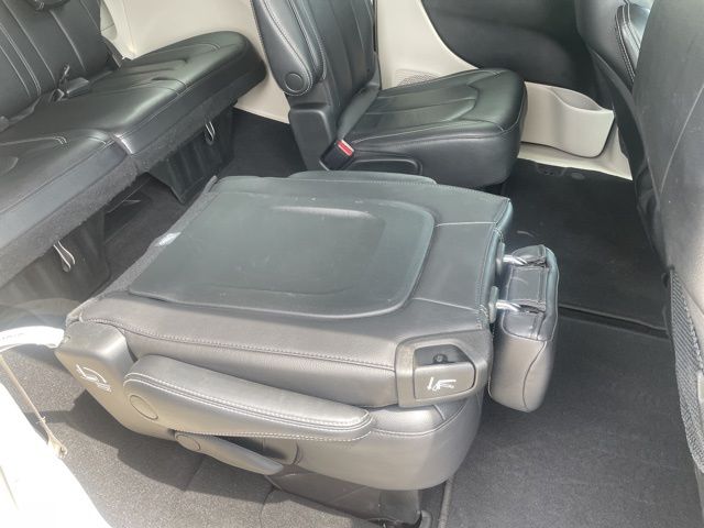 Used 2022 Chrysler Pacifica - photo 49