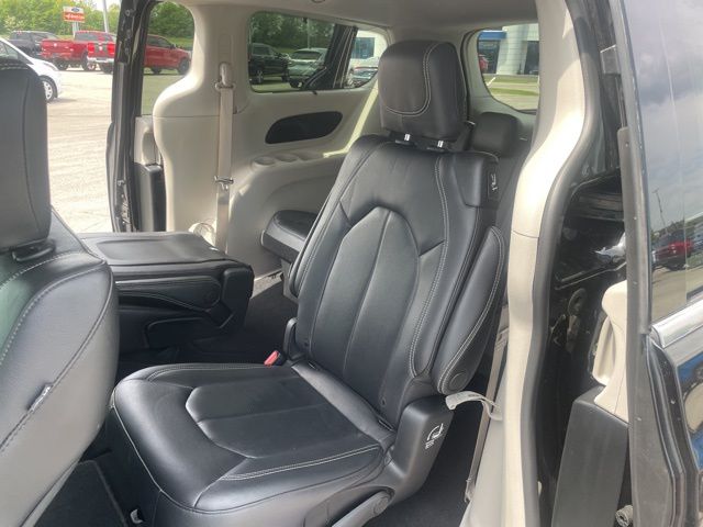 Used 2022 Chrysler Pacifica - photo 50