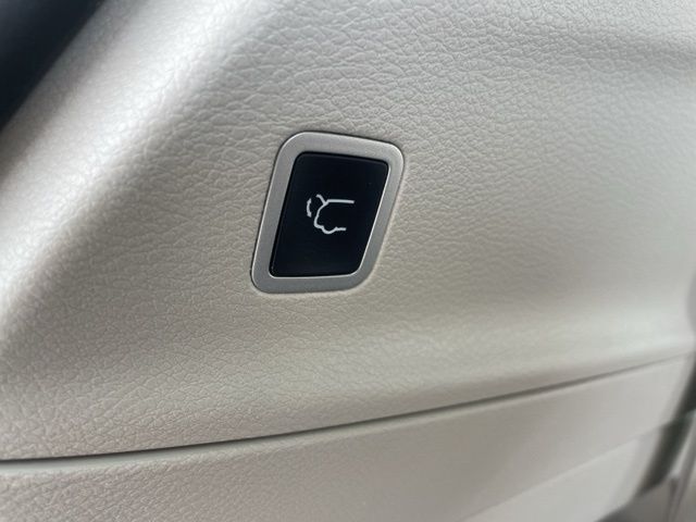 Used 2022 Chrysler Pacifica - photo 57