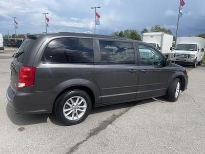 Used 2016 Dodge Grand Caravan SXT Minivan for sale #R383953W - photo 2