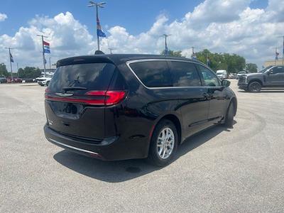 2023 Chrysler Pacifica FWD Minivan for sale #R596192P - photo 2