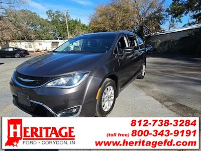 Used 2018 Chrysler Pacifica Touring L Minivan for sale #STK175328 - photo 1