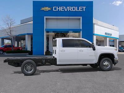 New 2025 Chevrolet Silverado 3500 - photo 1