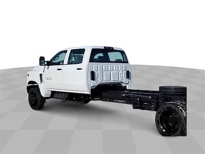 2024 Chevrolet Silverado 5500 Crew Cab DRW 4WD, Cab Chassis for sale #R604 - photo 2