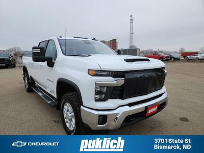Used 2024 Chevrolet Silverado 2500 - photo 1