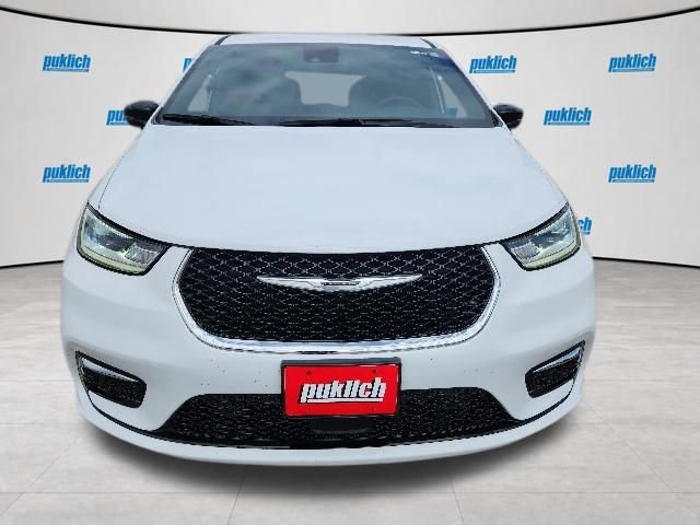 Used 2025 Chrysler Pacifica - photo 28