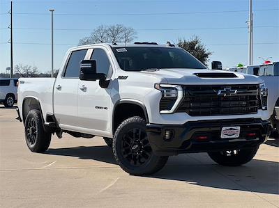 2025 Chevrolet Silverado 2500 Crew Cab 4x4, Pickup for sale #C25-325 - photo 1