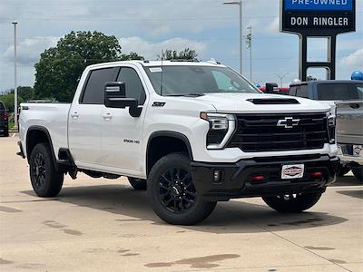 2025 Chevrolet Silverado 2500 Crew Cab 4x4 Pickup for sale #C25-784 - photo 1
