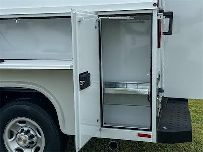 New 2025 Chevrolet Express 3500 - photo 1