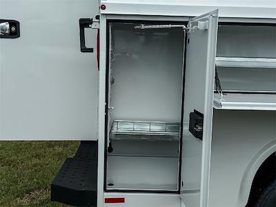 New 2025 Chevrolet Express 3500 - photo 1